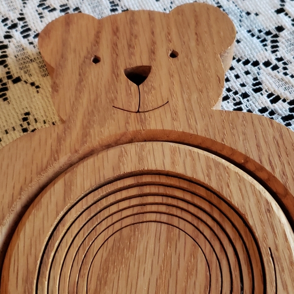 Shaped Expandable Bear Basket. - Picture 4 of 4